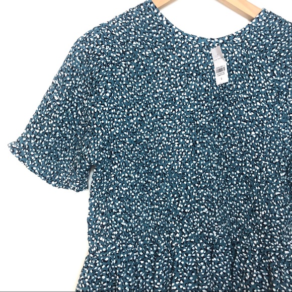 🆕 Ann Taylor Fiesta Dot Smocked Peplum Ruffle Top - Picture 7 of 14